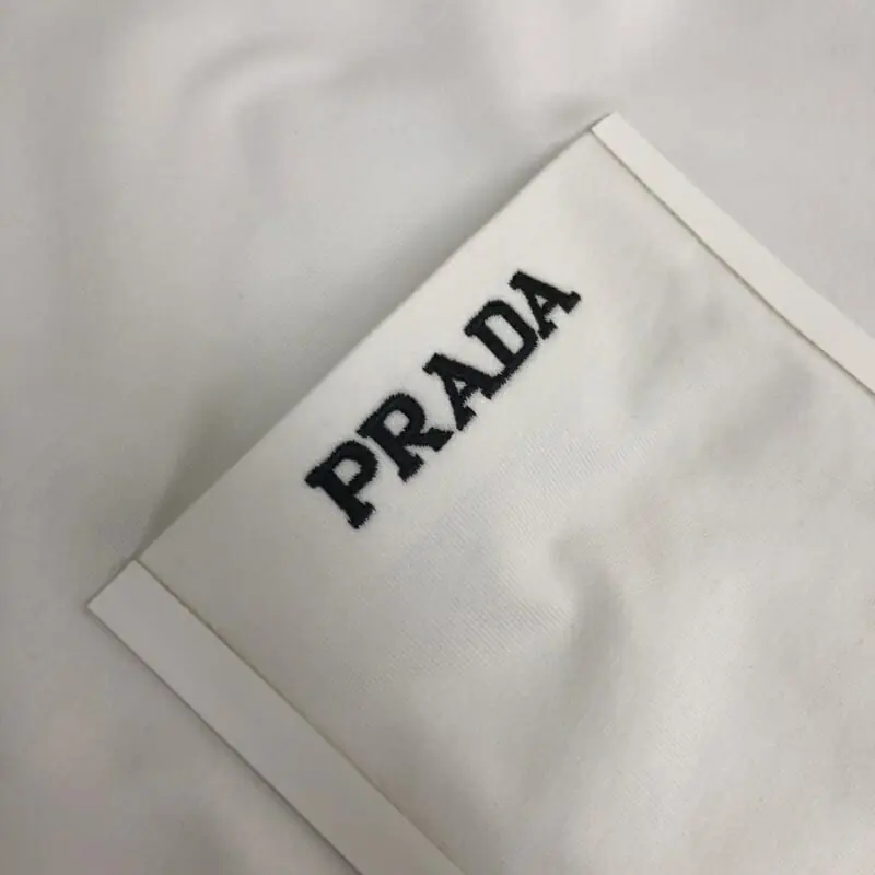 prada t-shirt manches courtes pour unisexe s_123a1323